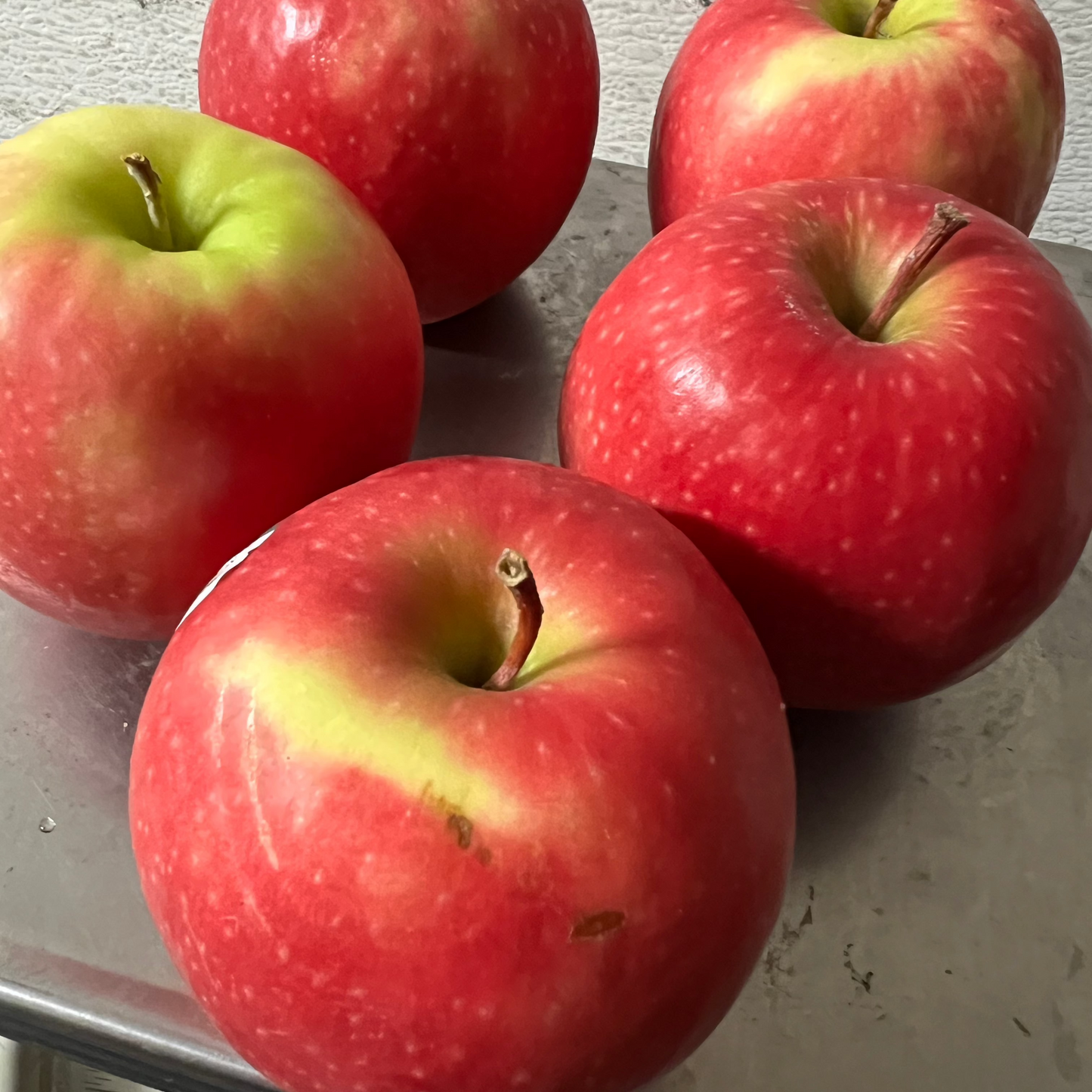 Apples, Fuji - Certified Organic - BC